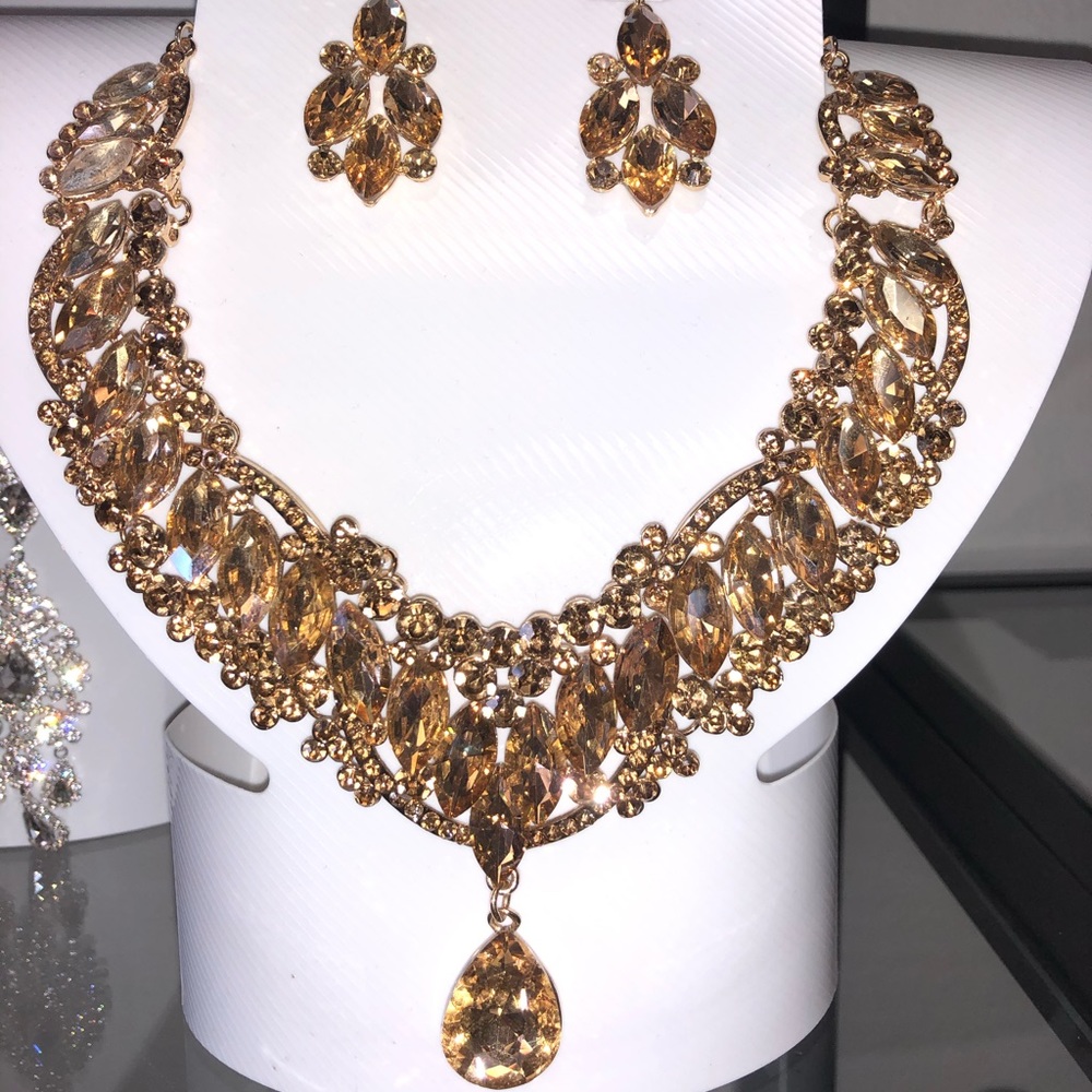 New Teardrop Dangling Jewelry Set Bronze Gold